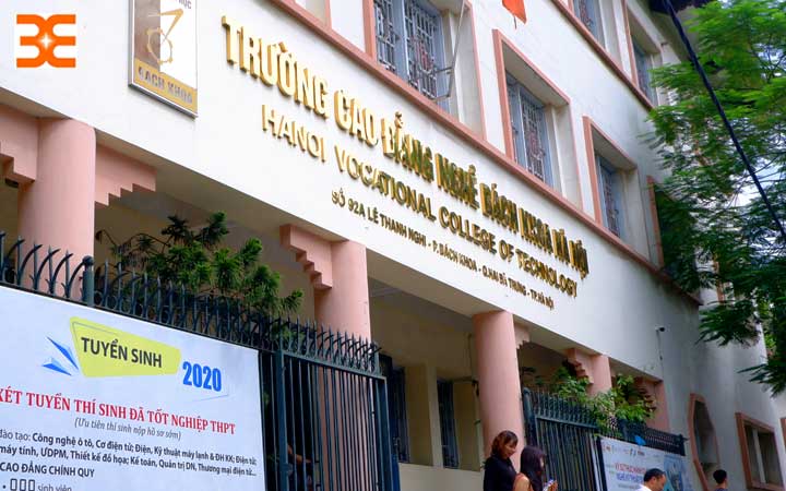 linh kiện điện tử 3m bàn giao máy rửa tay tự động cho cao đẳng nghề bách khoa