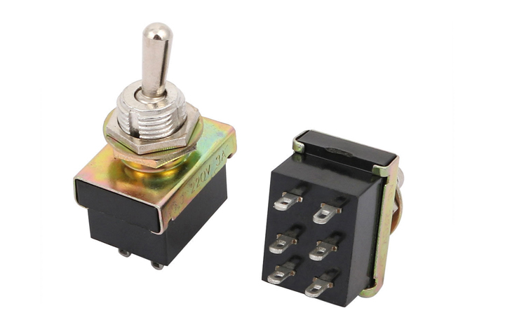 công-tắc-gạt-6-chân-kn3-3