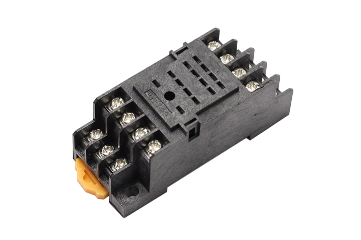 đế-relay-omron-14p