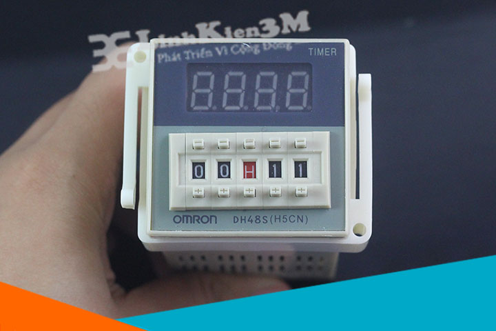 Rơ le Thời Gian DH48S-2Z 220VAC 0.1S-99H Giá Rẻ
