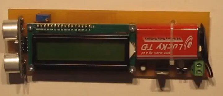 Lắp pin vào mạch