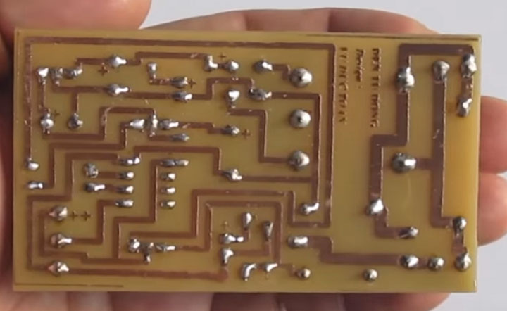 Hàn chân linh kiện