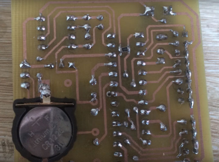 Hàn chân linh kiện