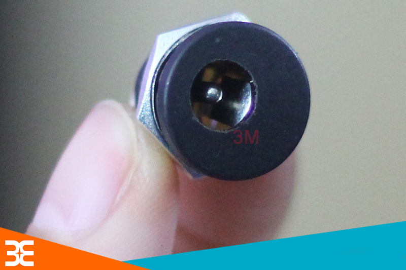 Trên Tay Jack DC 5.5x2.1 Có Ốc Vặn