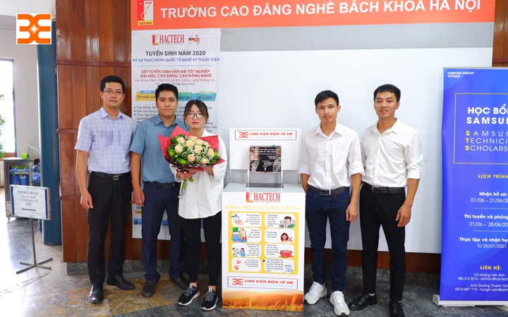 linh kiện điện tử 3m bàn giao máy rửa tay tự động cho cao đẳng nghề bách khoa