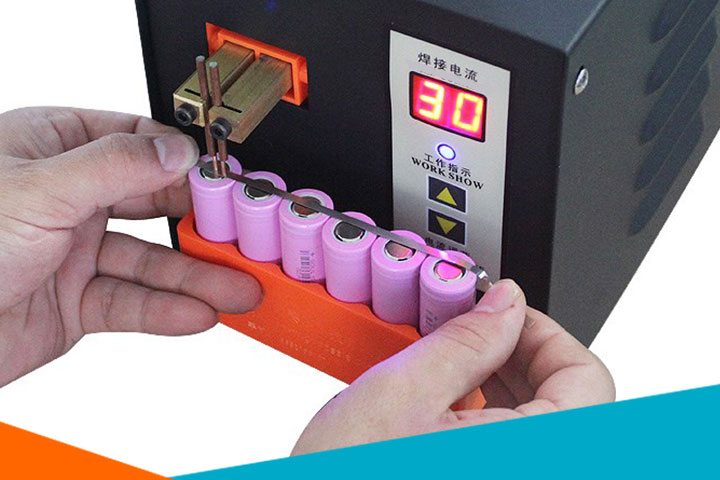 Máy Hàn Cell Pin 18650 JST III khi sử dụng