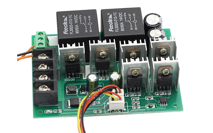 Module-Đảo-Chiều-Động-Cơ