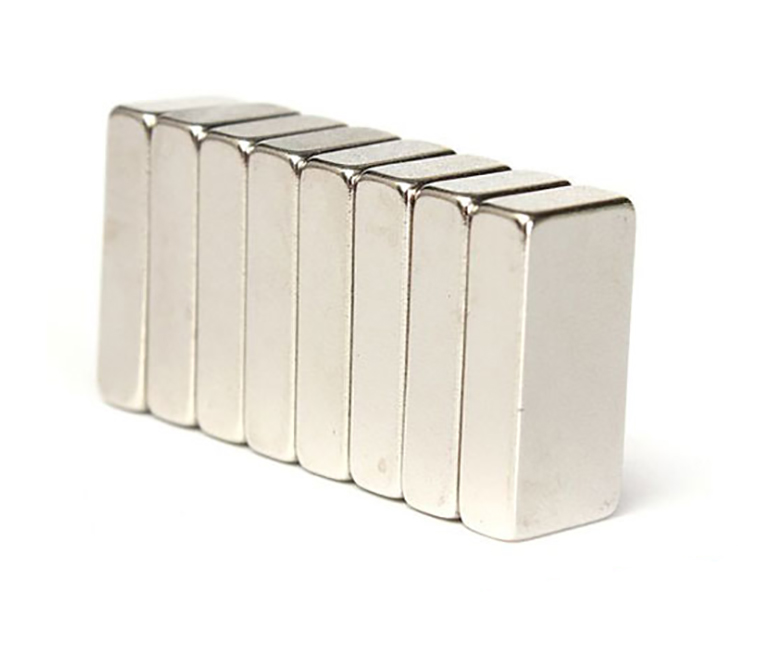 Nam Châm Thúc Đẩy Quá Trình