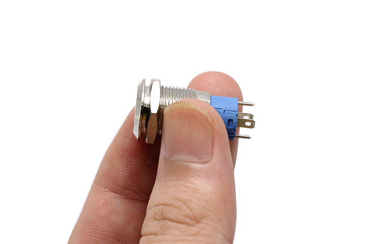 nút-nhấn-đề-sắt-chống-nước