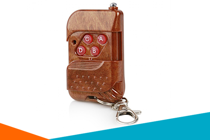 Tay Phát Remote RF 4 kênh