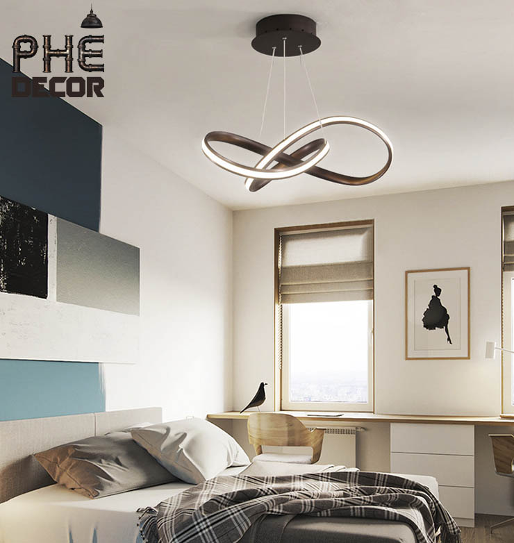 den-trang-tri-phong-khach-3