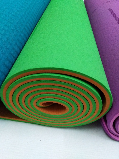 Thảm Yoga PVC