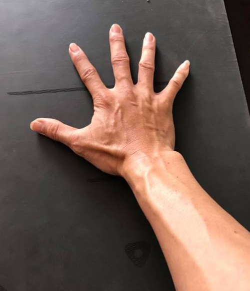 tập với thảm yoga định tuyến 2