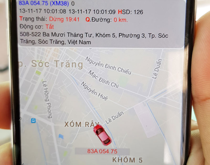 Chủ xe định vị vào trưa 13/11, phát hiện chiếc xe đậu ở phường 3, TP Sóc Trăng. Ảnh: Việt Tường.