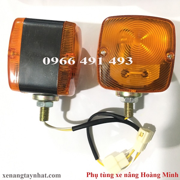 Đèn xi nhan rẽ trái - phải