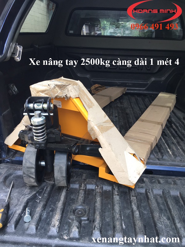 xe nâng tay càng dài 1.4m