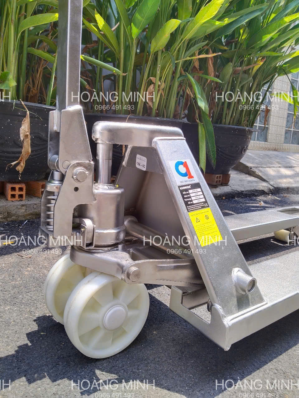 xe Inox hiệu ichiem dùng cho kho thủy sản