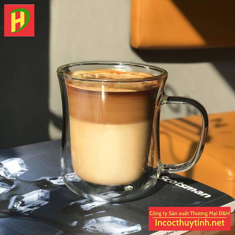 Cốc thủy tinh Borosilicate hai lớp