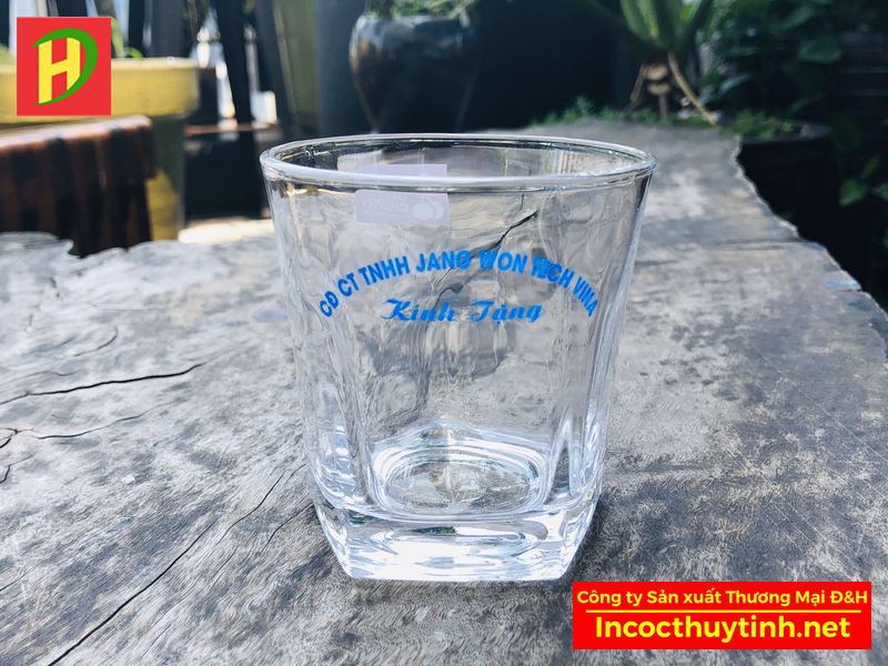 Bộ cốc thủy tinh tròn lùn đáy ngũ giác