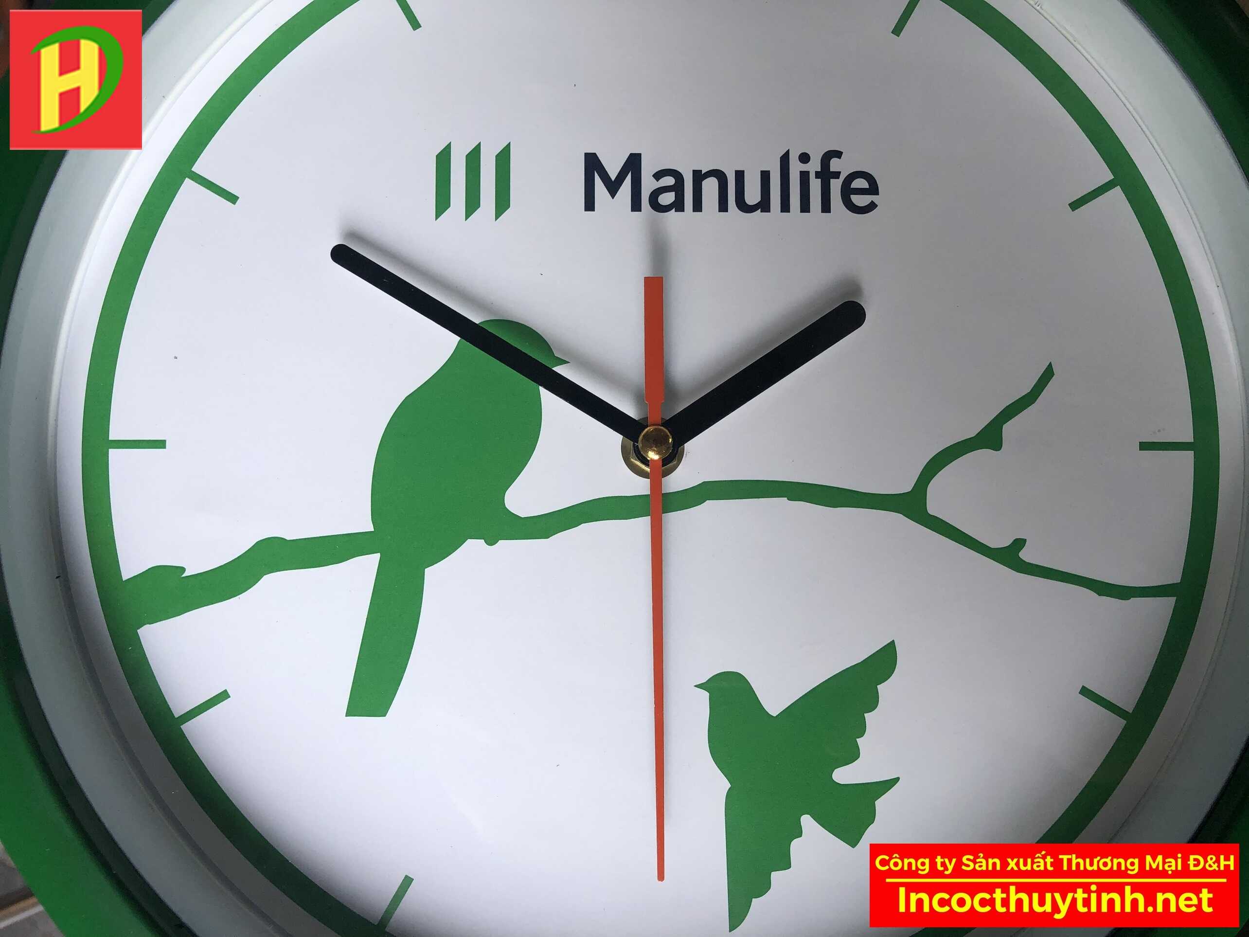 Đồng hồ tròn khung nhựa xanh lá DH05
