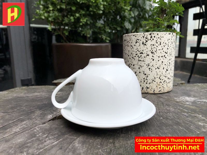 Tách sứ cỡ trung IC03