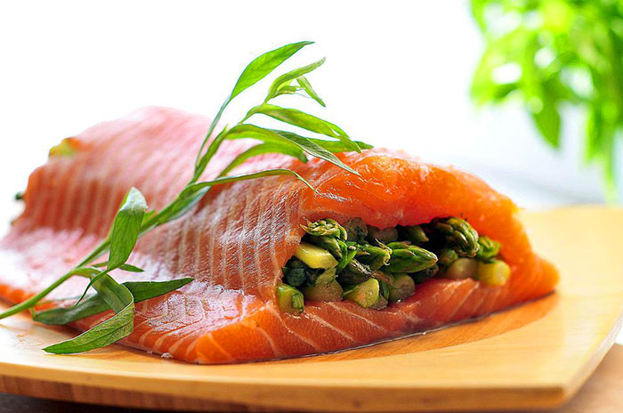 12 công thức nướng cá hồi 10