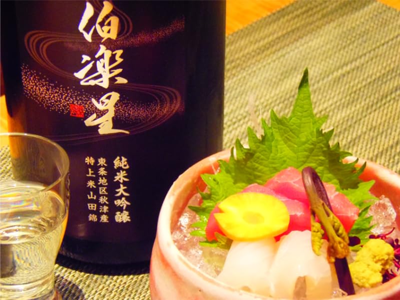 Cách thưởng thức rượu sake Hakurakusei Tojo Akitsu Junmai Daiginjo