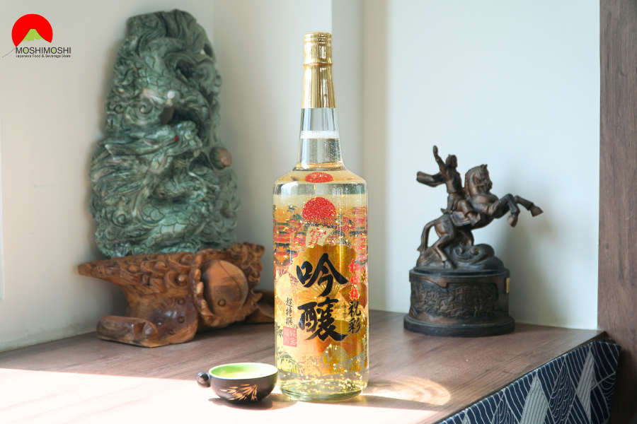 Rượu biếu tết 2025 sake vảy vàng mặt trời đỏ