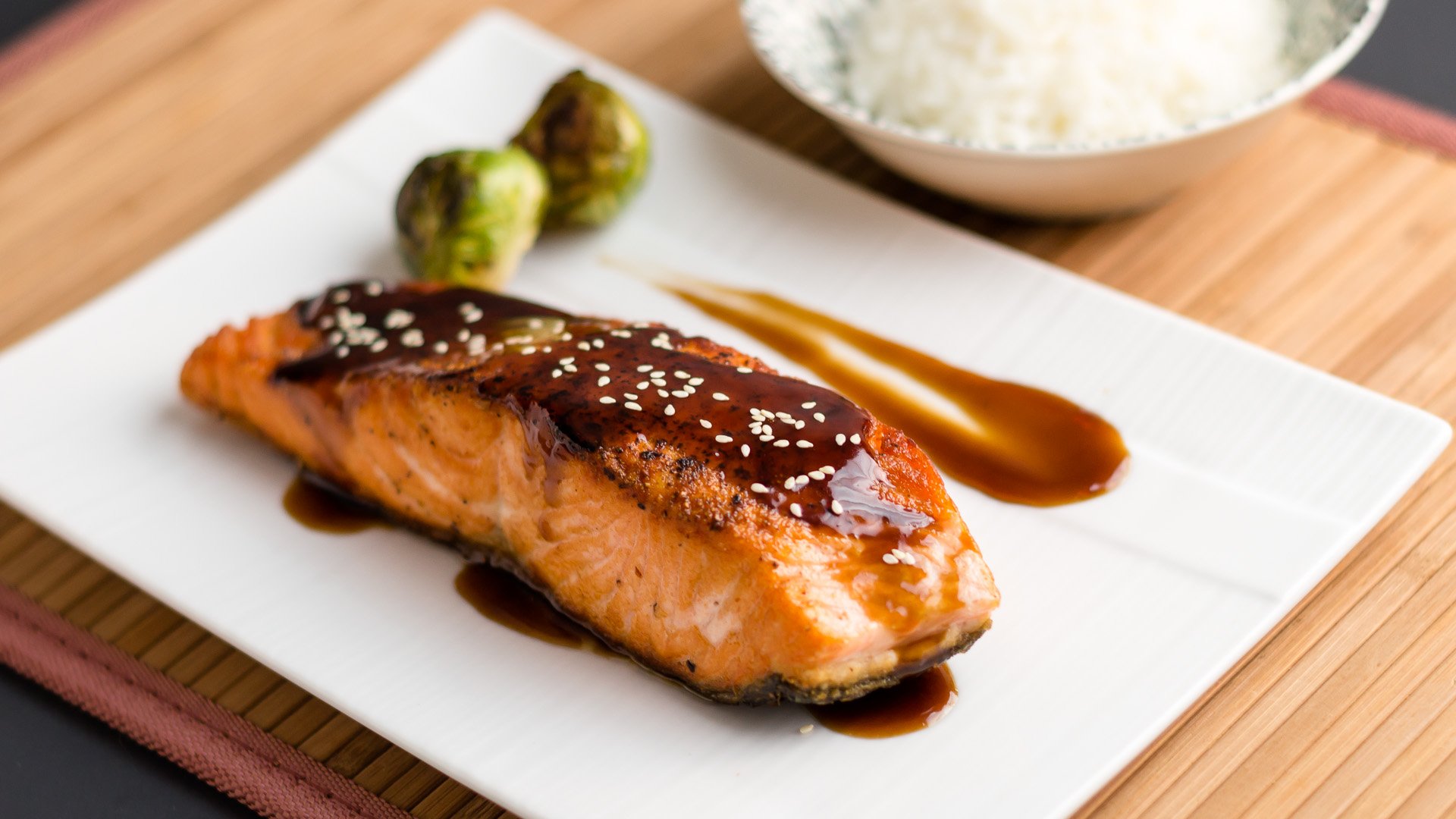 Công thức cá hồi sốt Teriyaki cho bé “hay ăn, chóng lớn”