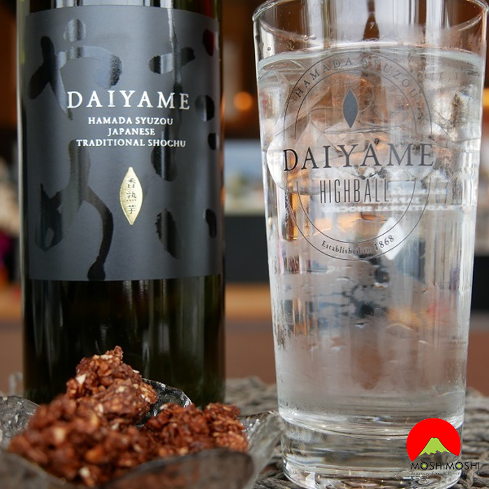 Cách uống rượu shochu Daiyame 25 1800ml Nhật Bản với đá lạnh