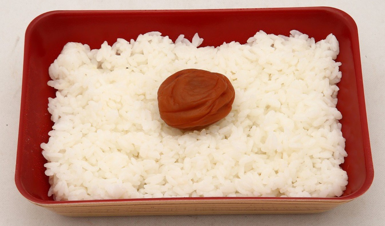 Hinomaru Bento, hộp cơm đơn giản nhưng chứa trọn “lòng yêu nước” của người Nhật