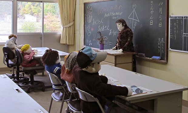 Ám ảnh ngôi làng mà búp bê dần thay thế con người tại Nhật Bản