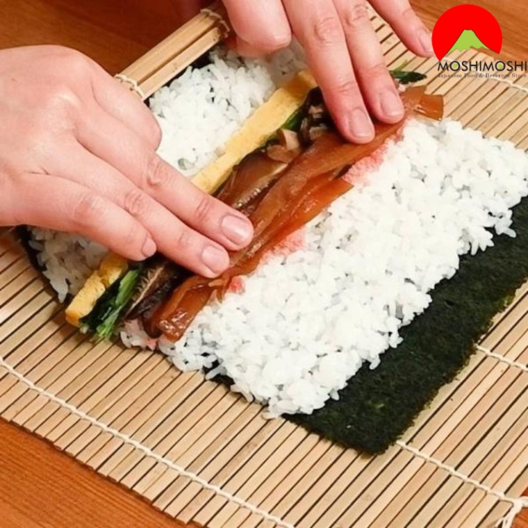 cách sử dụng thanh cuộn sushi