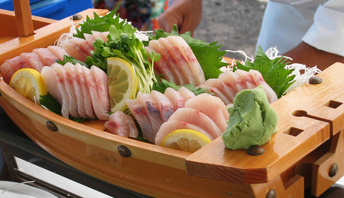 cá cam kampachi làm sashimi