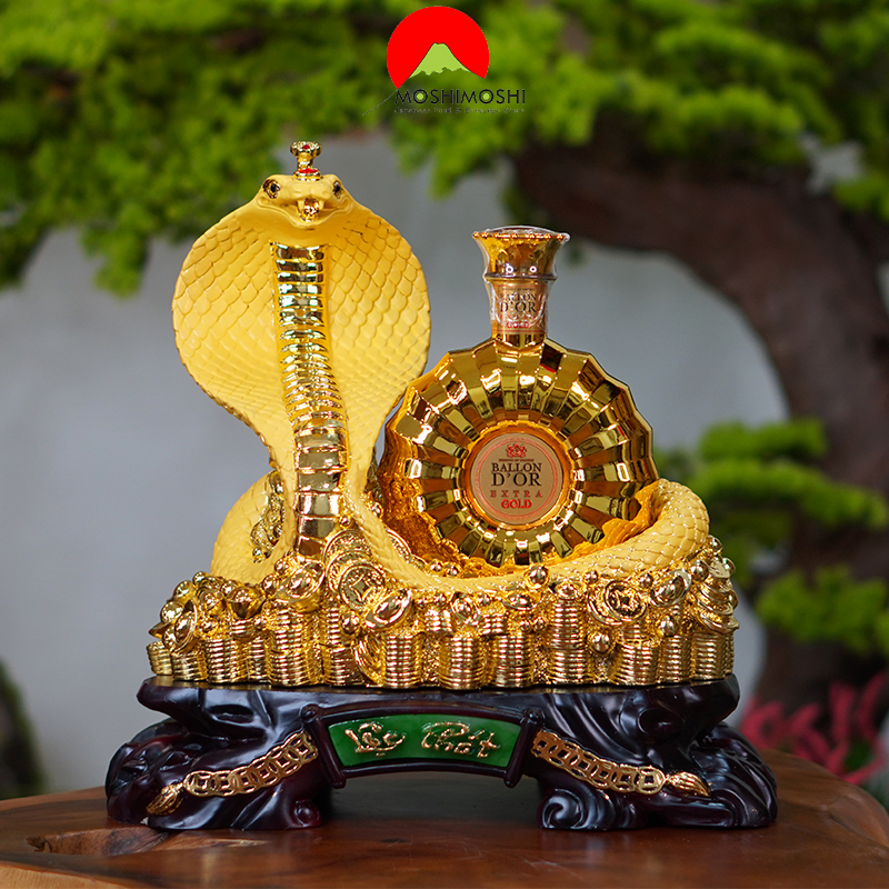 Kệ Rượu Rắn Vàng Lộc Phát