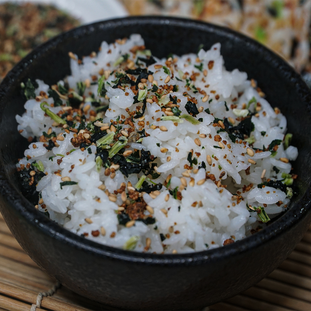 Hướng dẫn sử dụng gia vị rắc cơm miso