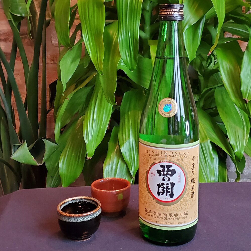 Hộp quà Tết rượu Sake hoa anh Đào 720ml (mẫu 3)