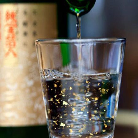 Rượu Sake Vảy Vàng