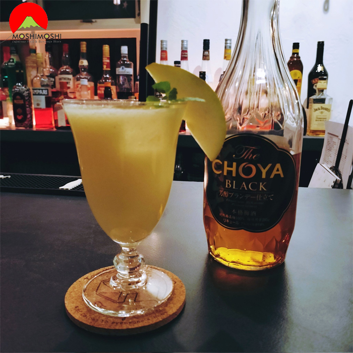 Rượu mơ Choya Black làm cocktail