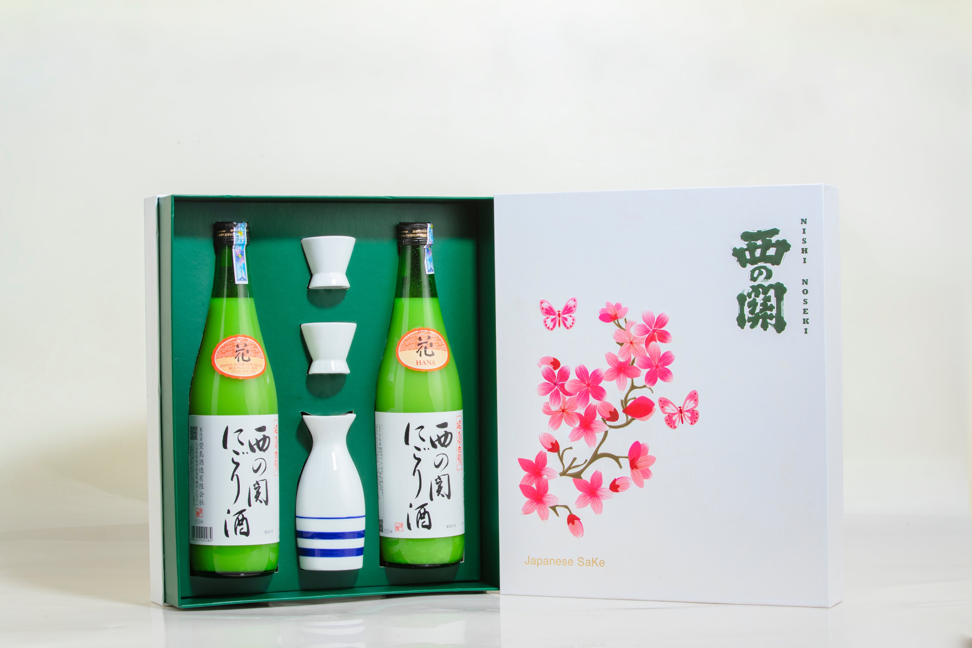 Hộp quà Tết rượu Sake hoa anh Đào 300ml (mẫu 4)