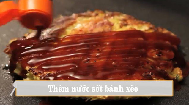 chan nước sốt bánh xèo