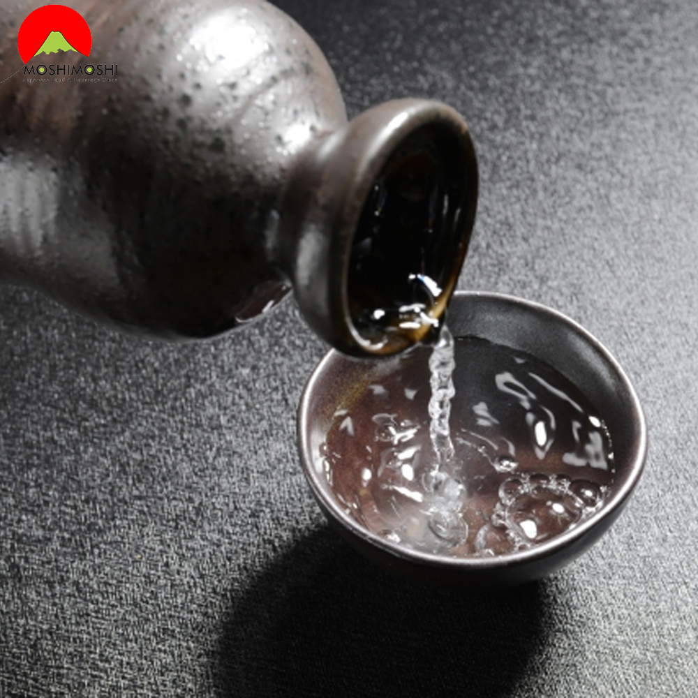 Cách Uống Rượu Shochu Kurouma Chouki 720ml ở nhiệt độ phòng