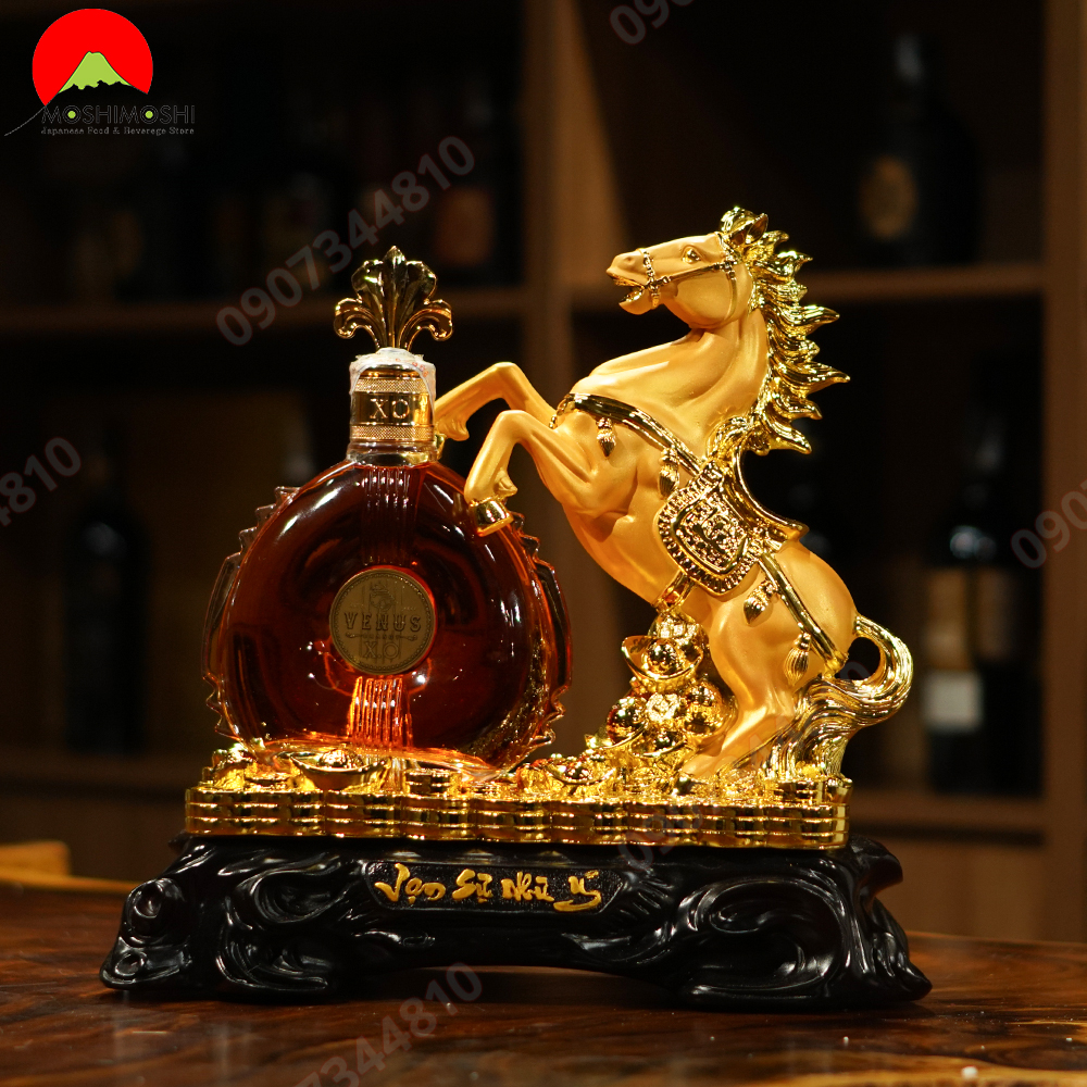 Kệ Rượu Ngựa Vàng Vạn Sự Như Ý 700ml chai thủy tinh