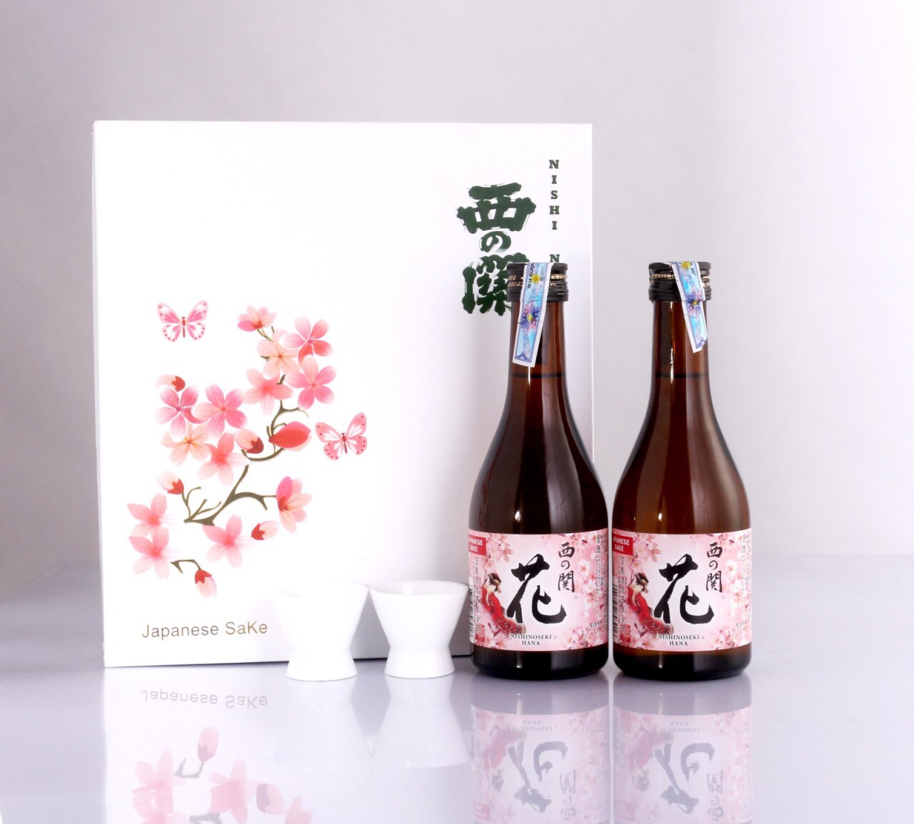 Hộp quà Tết rượu Sake hoa anh Đào 300ml (mẫu 2)