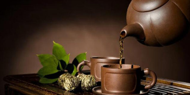 Làm sao có thể chia sẽ buồn vui với mọi người!