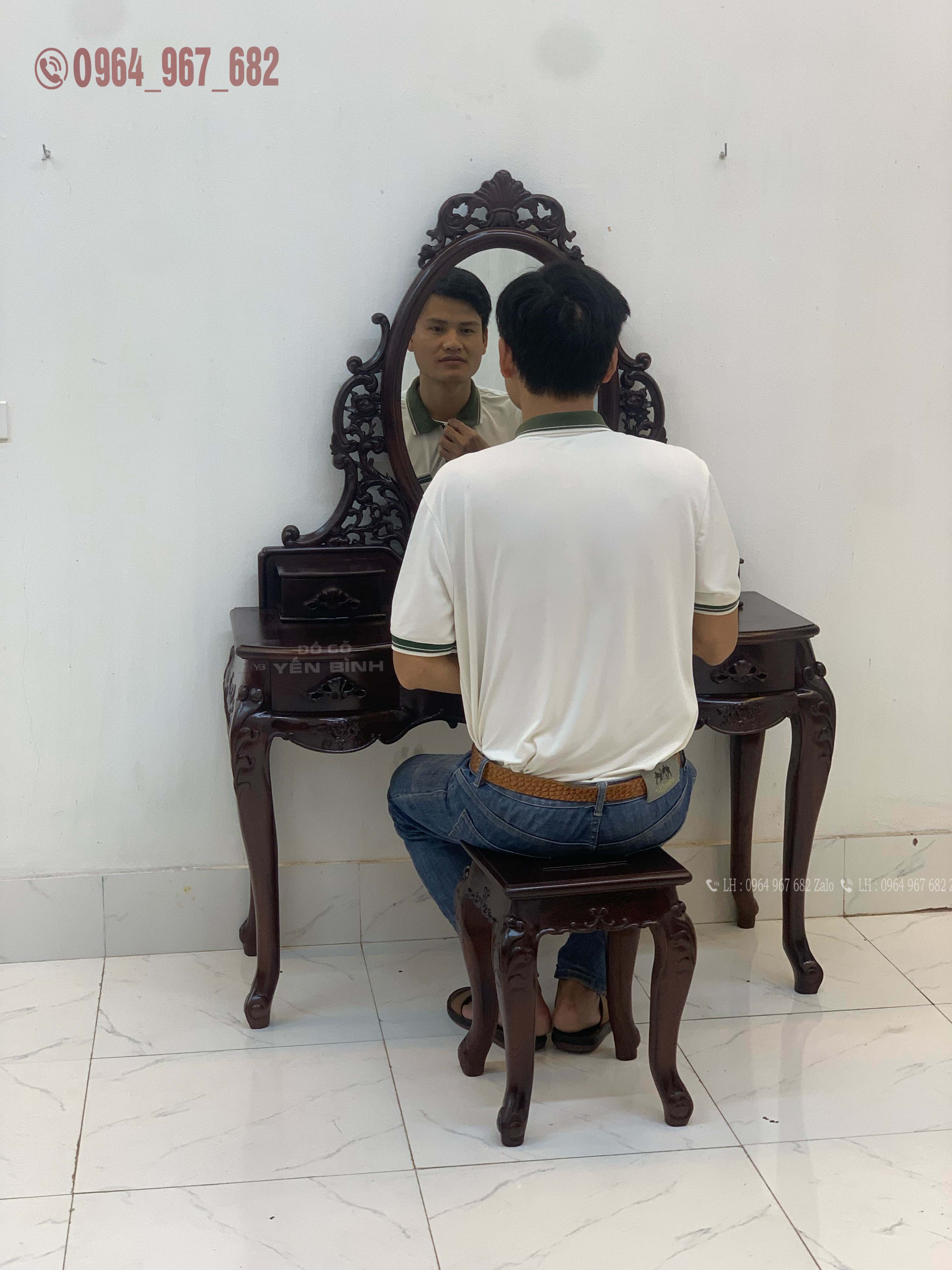 ban-trang-diem-luis-2