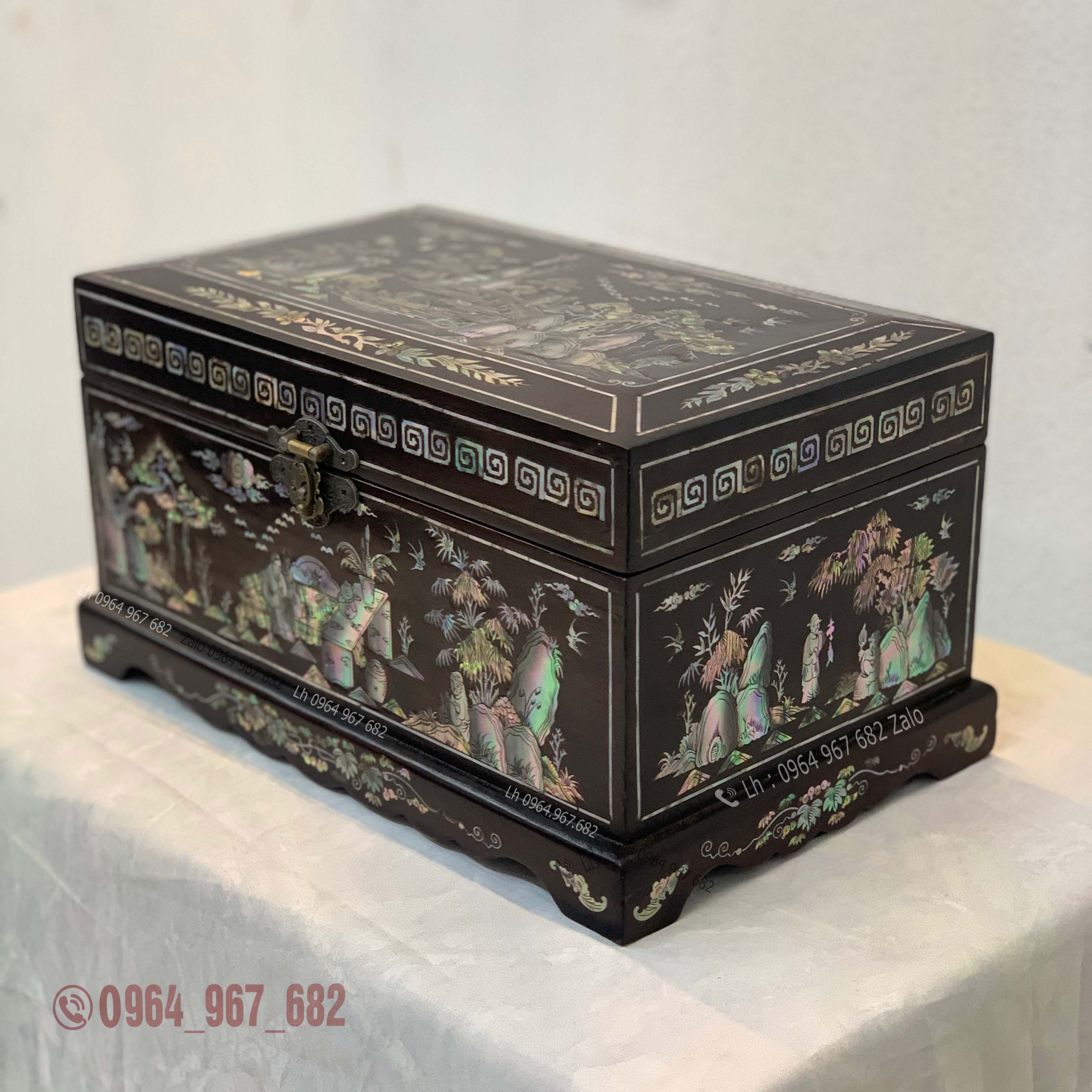 hop-trap-kham-oc-dung-trang-suc-con-dau-banh-keo-7