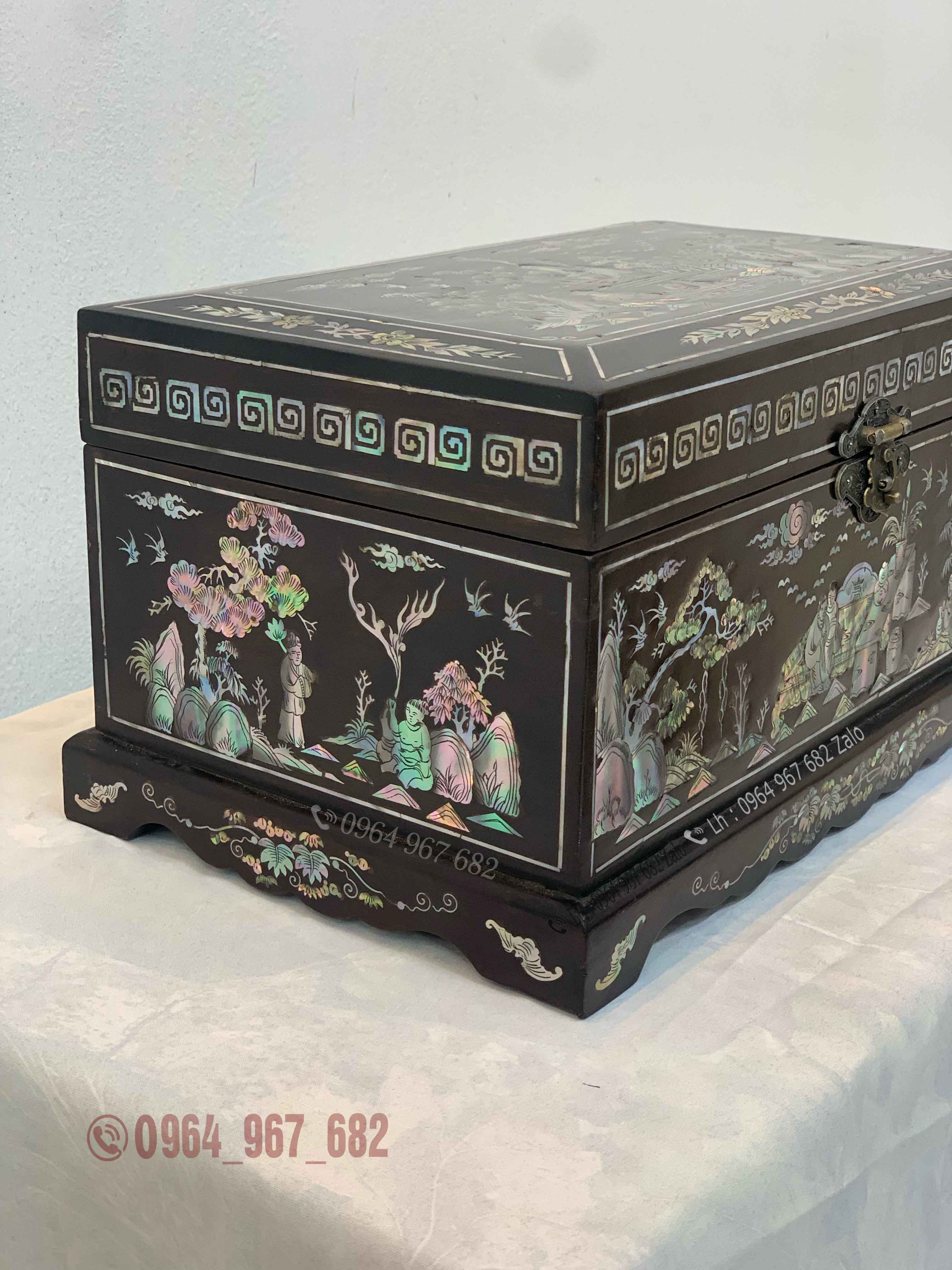 hop-trap-kham-oc-dung-trang-suc-con-dau-banh-keo-9