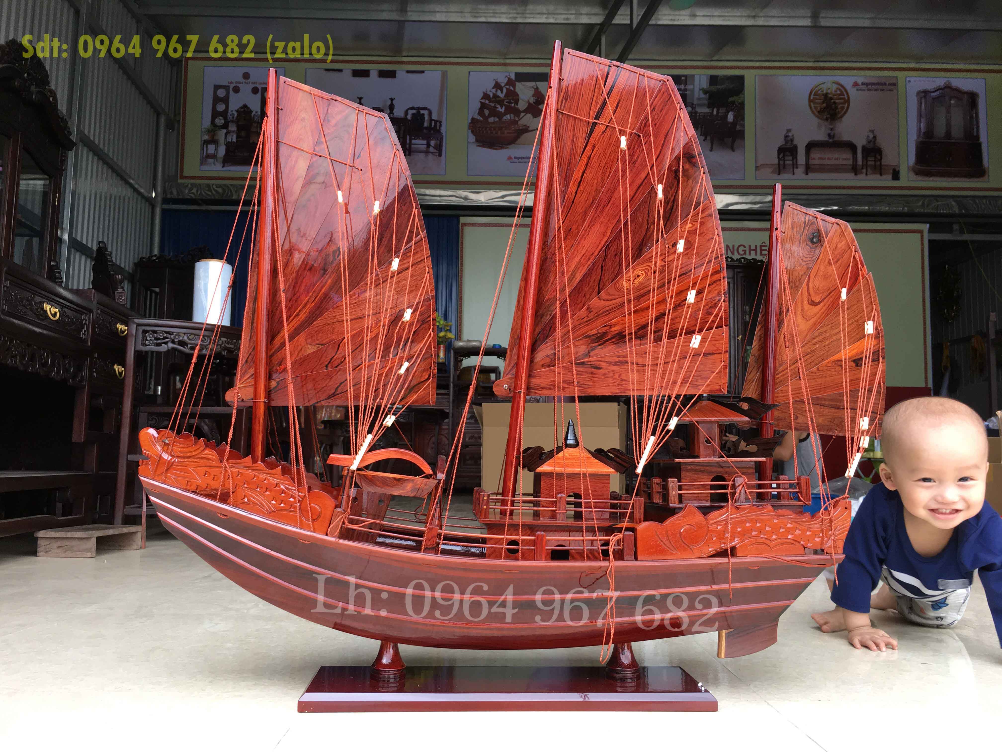 Thuyen-rong-ha-long-2