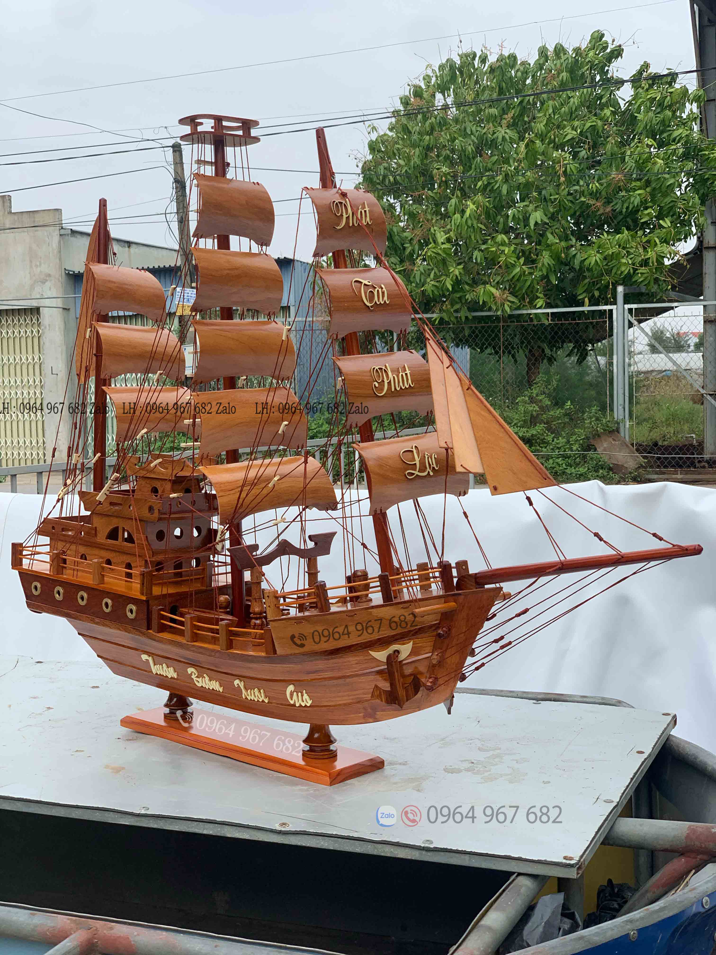 mo-hinh-tau-thuyen-thái-lan-thuyen-thuan-buom-xuoi-gio-1